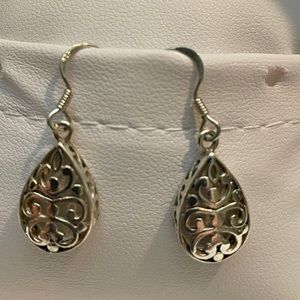 Sterling silver filigree teardrop earrings